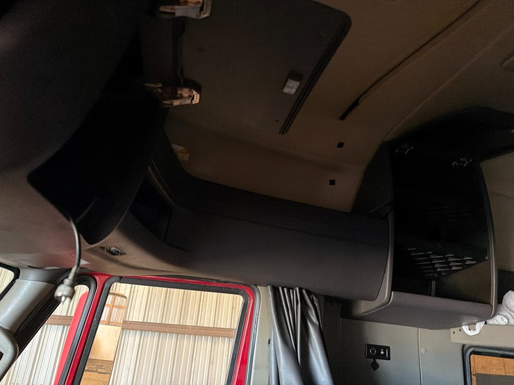 2014-international-prostar-image-82