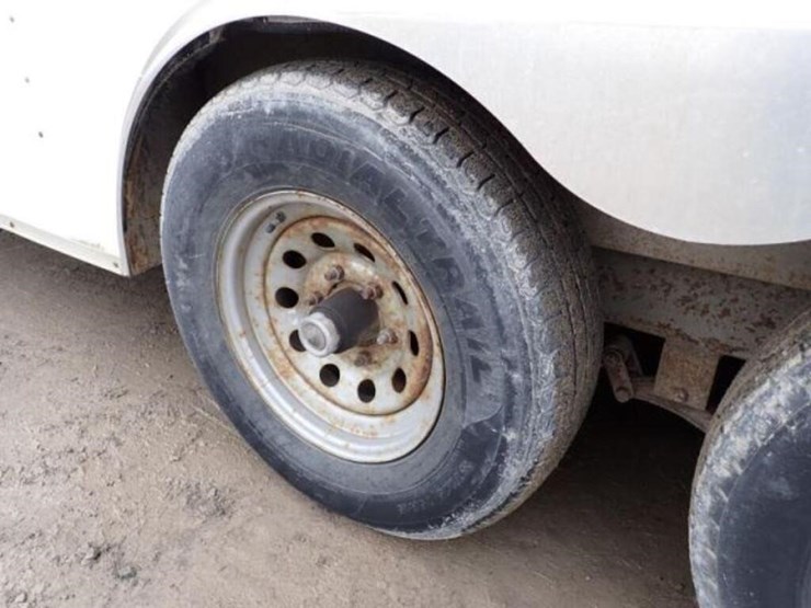 2015-lgs-24-ft-t/a-enclosed-trailer-53bpteb21ha028-image-26