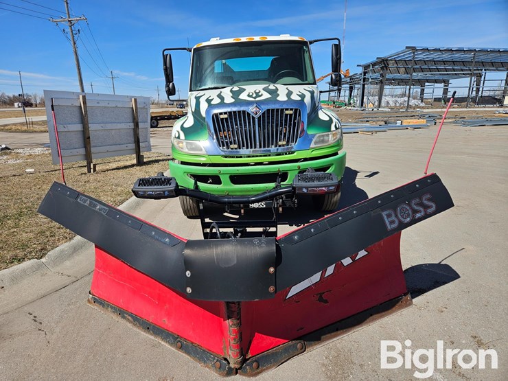 2010-international-durastar-4300-image-2