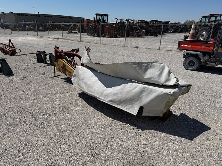 new-holland-462-image-4