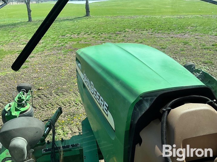 2005-john-deere-4720-image-17