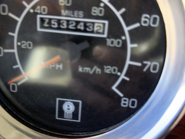 1999-kenworth-t800-image-56