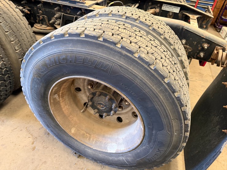 2014-international-prostar-image-6