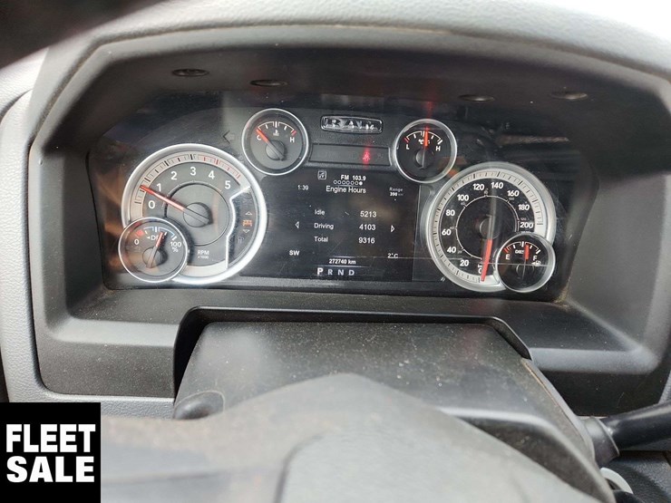 2015-ram-5500-slt-image-24