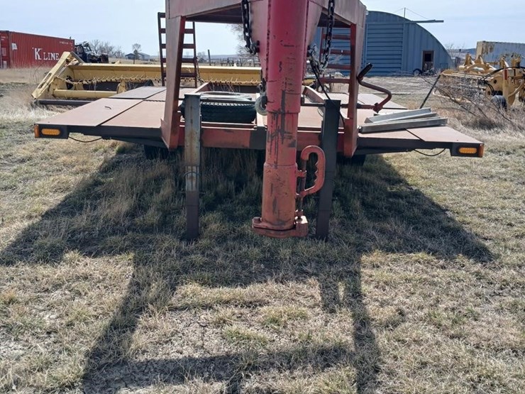 gooseneck-combine-trailer-image-11