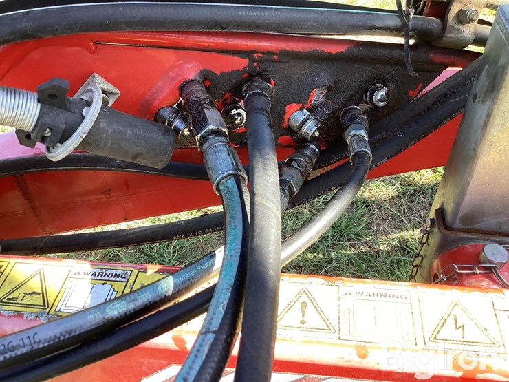 2014-sunflower-1435-image-13