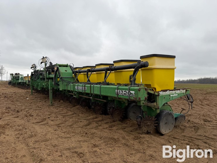 john-deere-1720-image-1