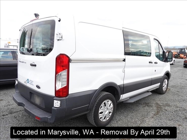 2015-ford-transit-image-11