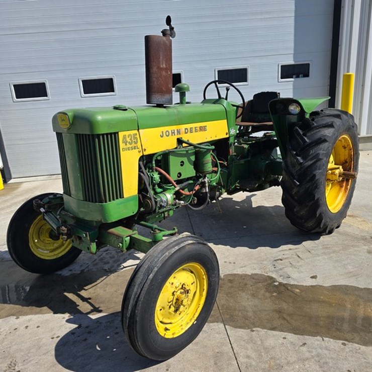 1960 JOHN DEERE 435