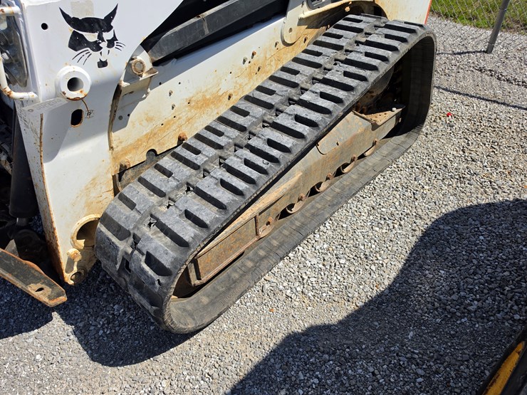 2019-bobcat-t770-image-13