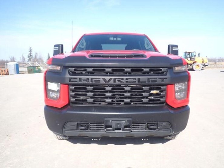 2022-chevrolet-2500hd-image-7