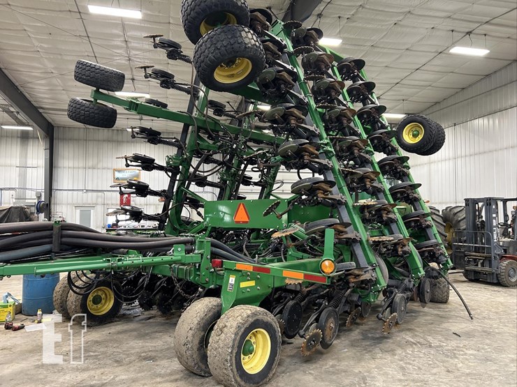 2014-john-deere-1895-image-18