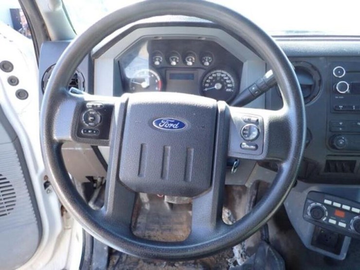 2016-ford-f650-image-14