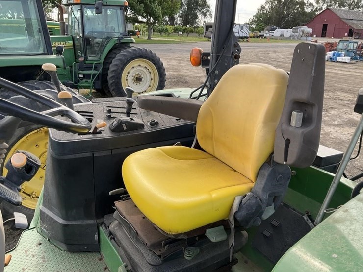 john-deere-7220-image-20