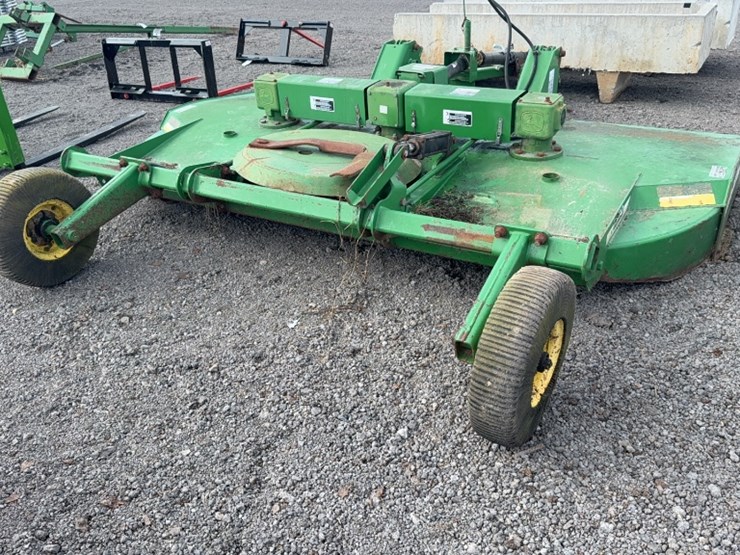 john-deere-10-image-3
