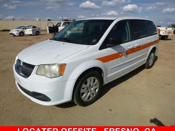 2014-dodge-grand-caravan-image-1