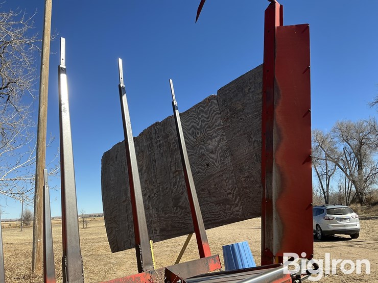 new-holland-1032-image-15