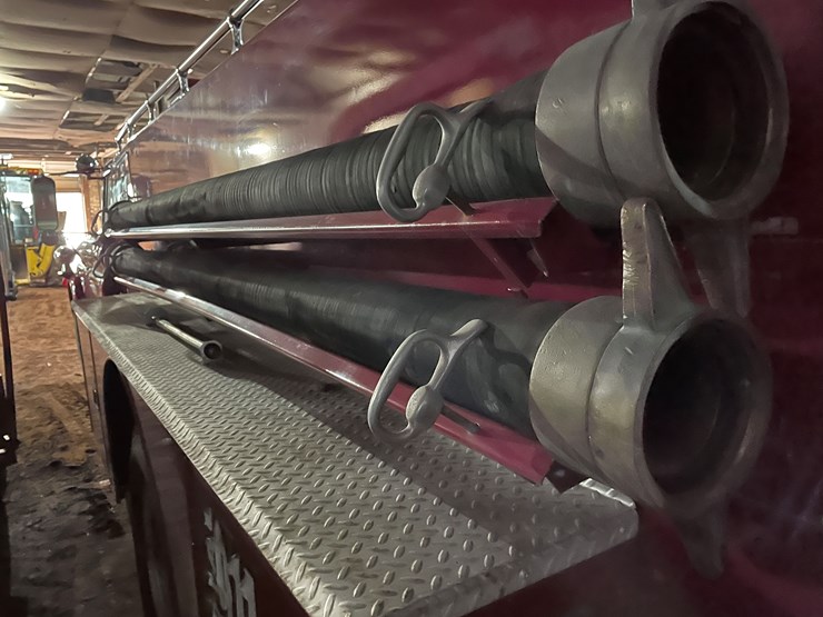 #210-•-1964-chevy-80-(howe)-fire-truck-(no-brakes)-(no-title)-(wakefield,-mi)-image-25