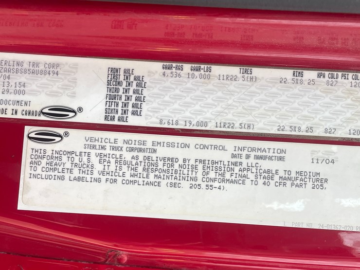 #212-•-2005-sterling-dump-truck-(has-mn-title)-(mora,-mn)-image-28