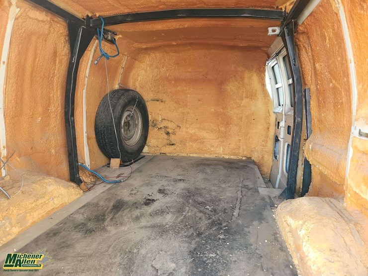 1990-ford-e350-image-15