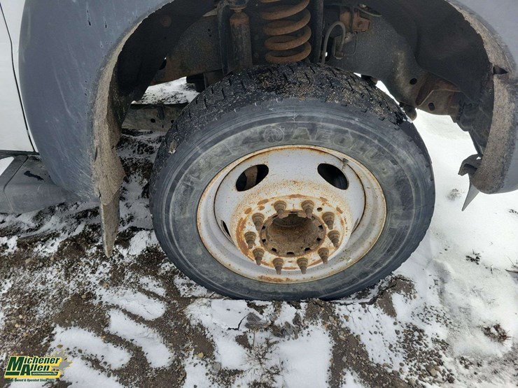 2012-ford-f450-image-11