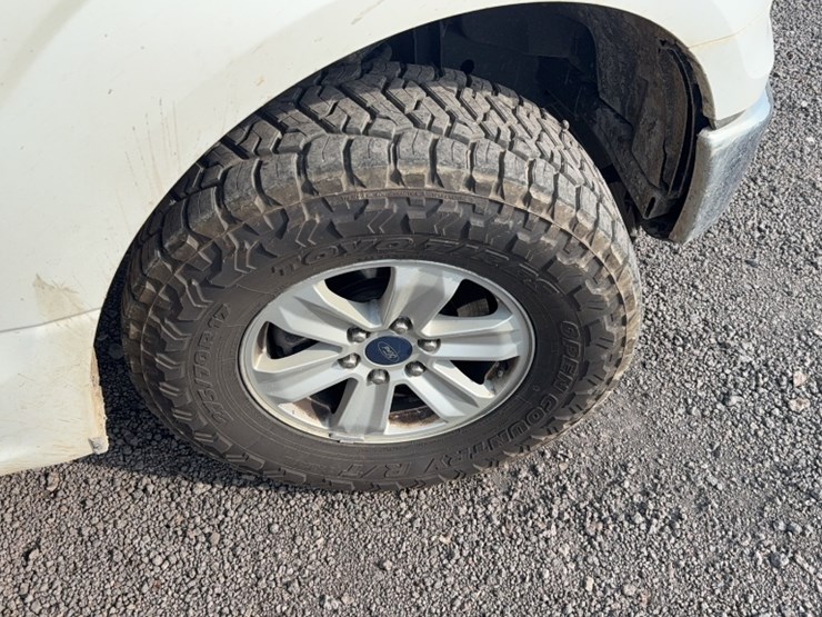 2016-ford-f150-image-5