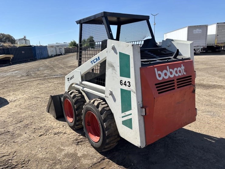 bobcat-643-image-4