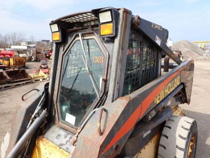 2005-new-holland-ls185b-image-20