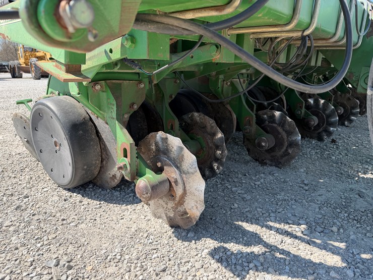 john-deere-1780-image-4