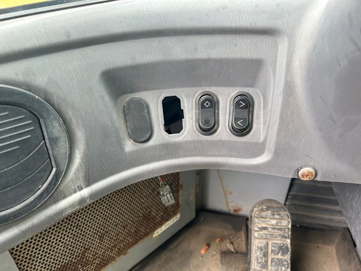 komatsu-wa380-6-image-22