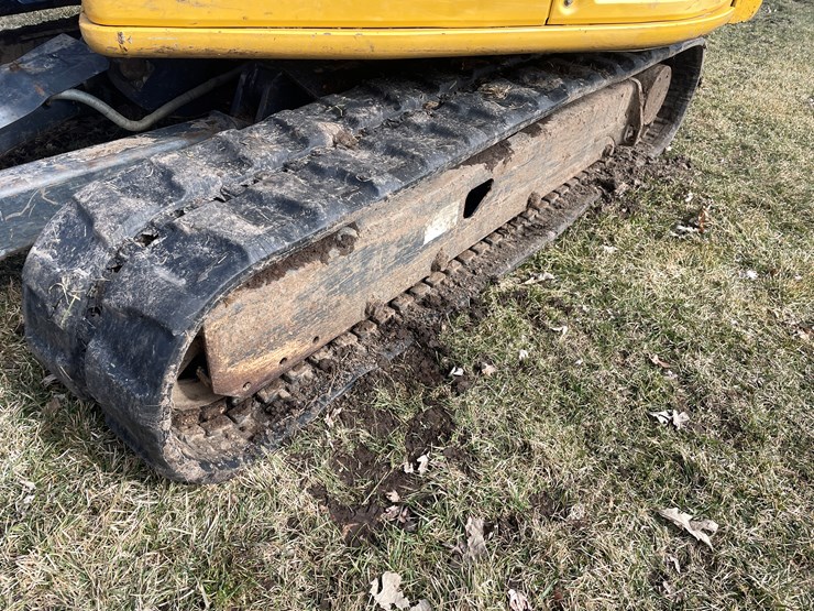 2020-deere-60g-image-19