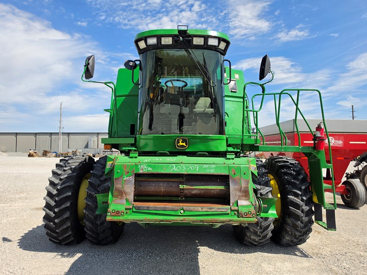 2005-john-deere-9860-sts-image-2