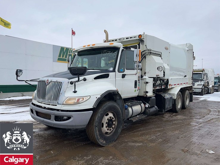 2017-international-workstar-7400-image-1