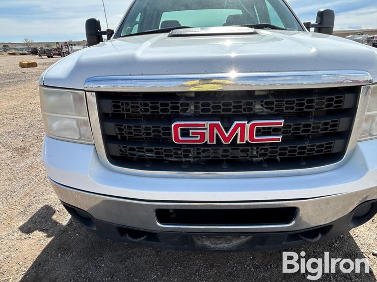 2013-gmc-sierra-3500-image-10