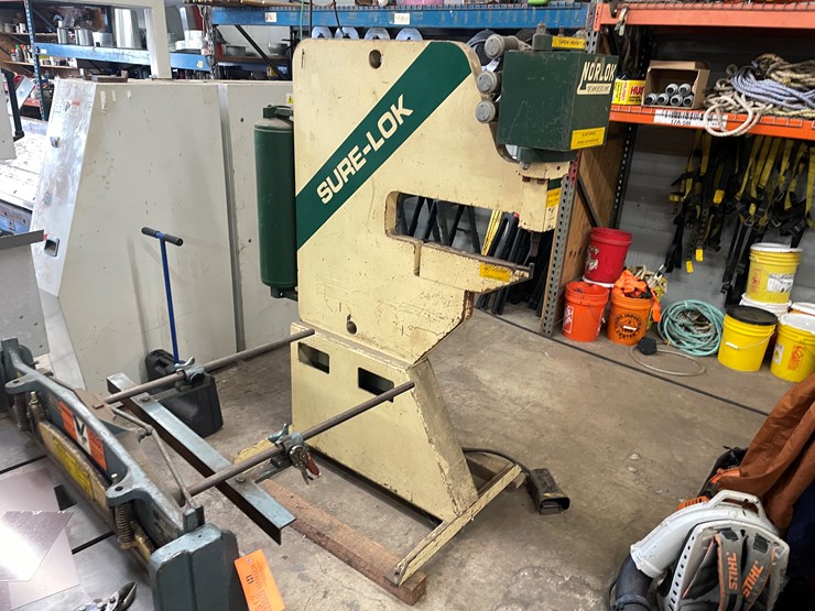 #2509-•-norlok-clincher-machine-(columbia-heights,-mn)-image-1