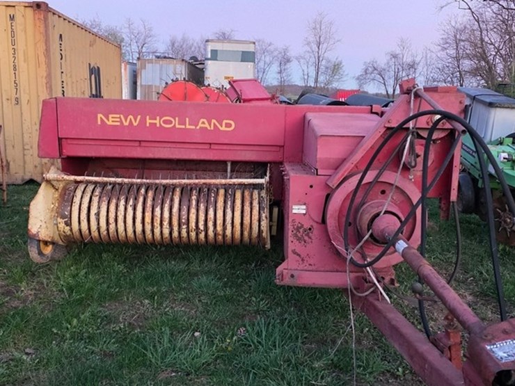 new-holland-315-image-29