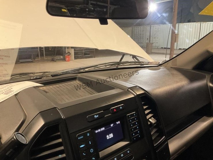 2019-ford-f150-image-18