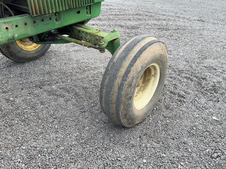 john-deere-4430-image-6