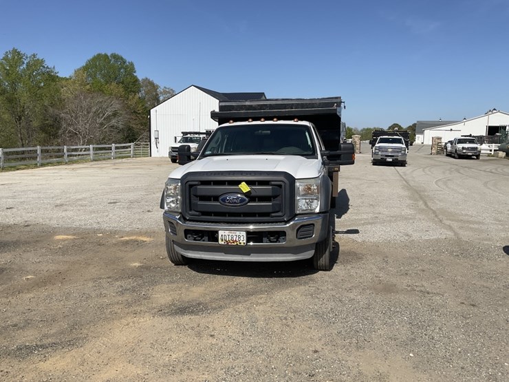 2013-ford-f550-image-2