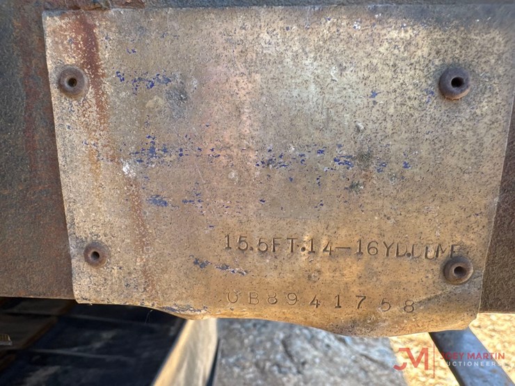 1994-ford-l9000-image-13