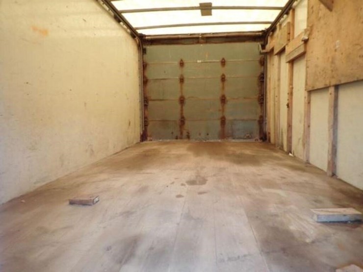 2001-ford-e350-image-17