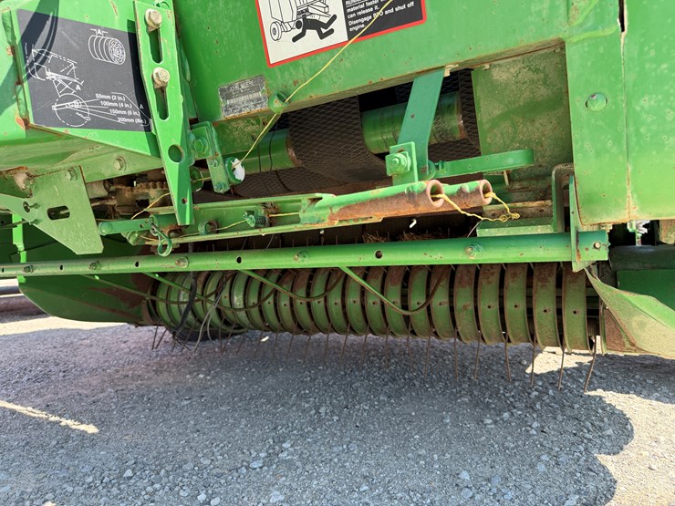 john-deere-556-image-3