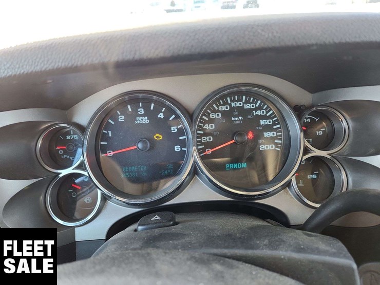 2011-chevrolet-silverado-1500-image-11