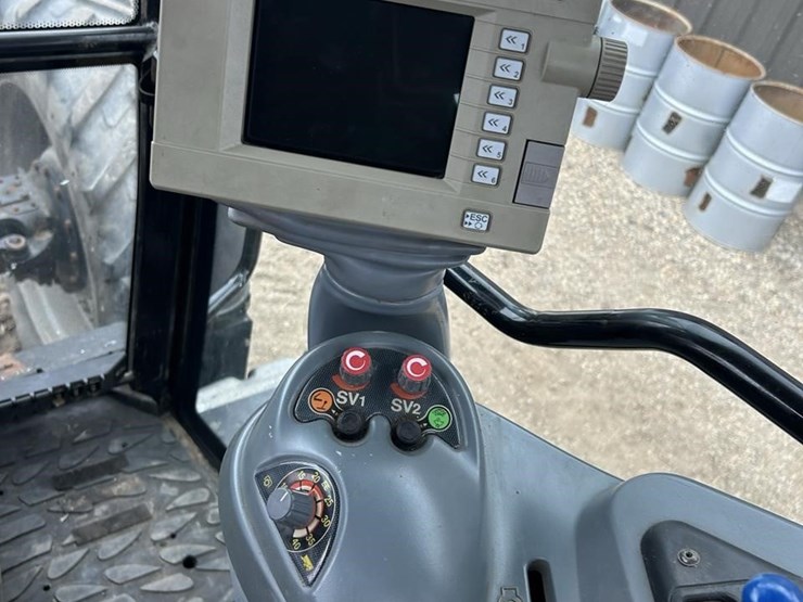 2005-challenger-mt665b-image-44