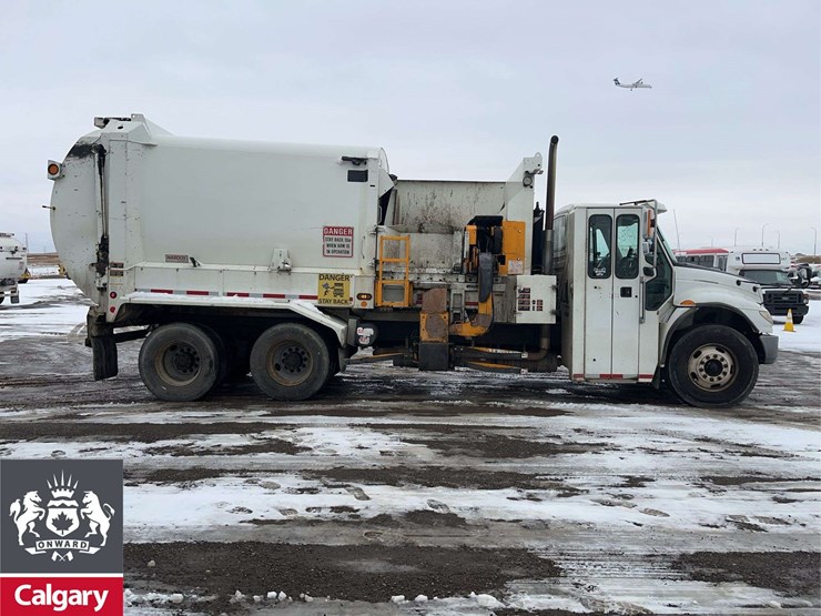 2017-international-workstar-7400-image-6