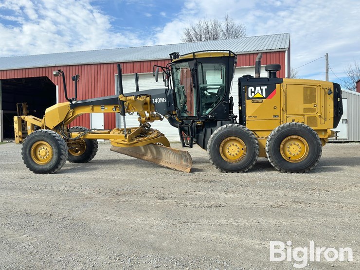 2013-caterpillar-140m2-vhp-plus-image-8