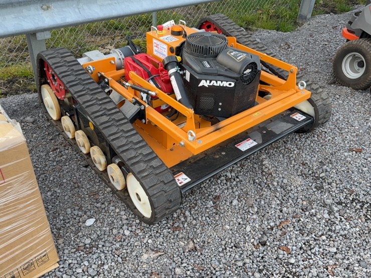 #4086-•-alamo-rc-mower-image-3