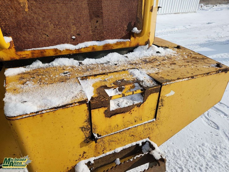 2013-deere-644k-image-31