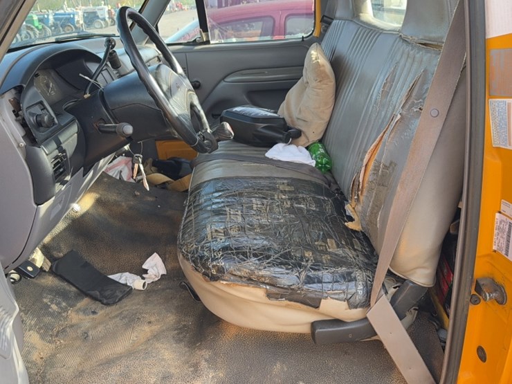 1997-ford-f350-image-16