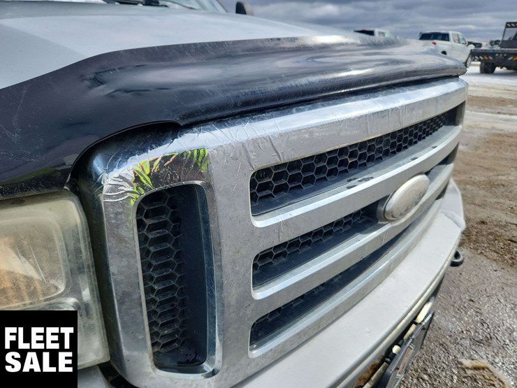 2006-ford-f350-image-36